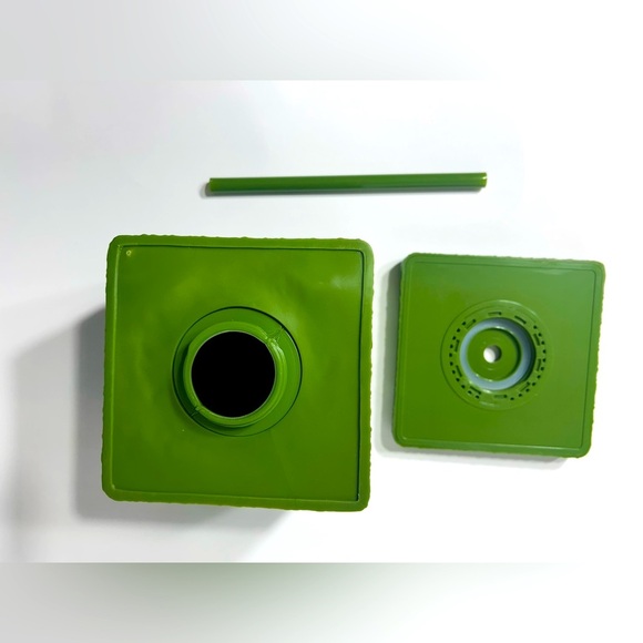 A Minecraft Movie - Creeper Cup w/ Straw - Brand New 🧱🧟♂️⛏️ - Picture 9 of 11